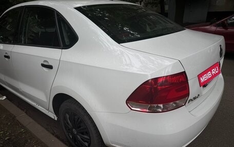 Volkswagen Polo VI (EU Market), 2015 год, 650 000 рублей, 10 фотография