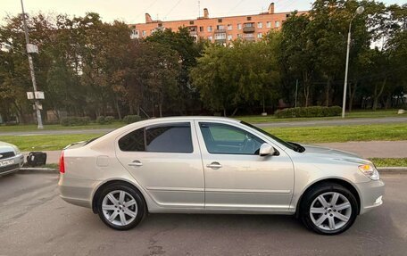 Skoda Octavia, 2012 год, 1 049 000 рублей, 2 фотография