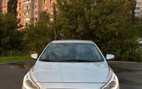 Hyundai Solaris II рестайлинг, 2013 год, 790 000 рублей, 5 фотография