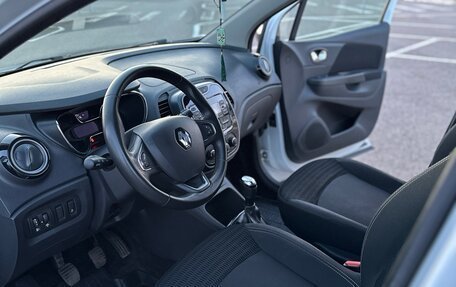 Renault Kaptur I рестайлинг, 2019 год, 1 600 000 рублей, 25 фотография