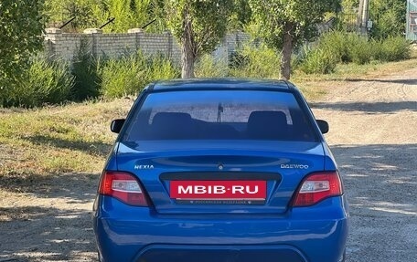 Daewoo Nexia I рестайлинг, 2012 год, 240 000 рублей, 2 фотография