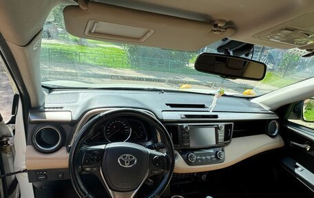 Toyota RAV4, 2014 год, 2 150 000 рублей, 6 фотография