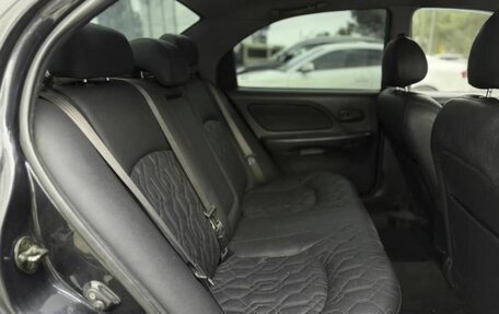 Hyundai Sonata IV рестайлинг, 2005 год, 420 000 рублей, 17 фотография