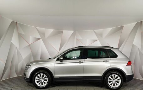 Volkswagen Tiguan II, 2019 год, 2 095 000 рублей, 5 фотография