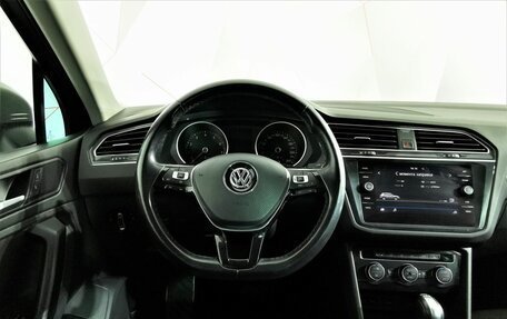 Volkswagen Tiguan II, 2019 год, 2 095 000 рублей, 19 фотография