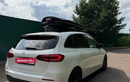 Mercedes-Benz B-Класс, 2018 год, 1 990 000 рублей, 4 фотография