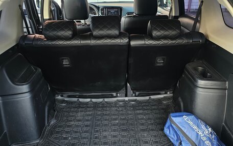 Mitsubishi Outlander III рестайлинг 3, 2014 год, 1 200 000 рублей, 11 фотография