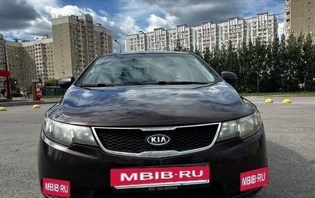 KIA Cerato III, 2010 год, 650 000 рублей, 2 фотография