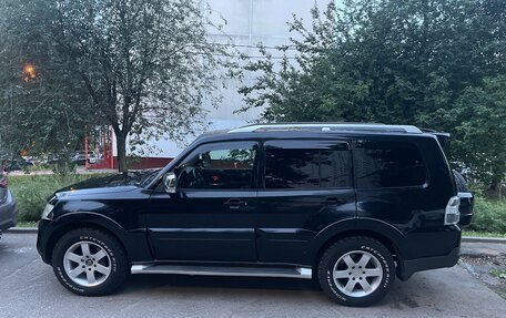 Mitsubishi Pajero IV, 2006 год, 1 080 000 рублей, 37 фотография