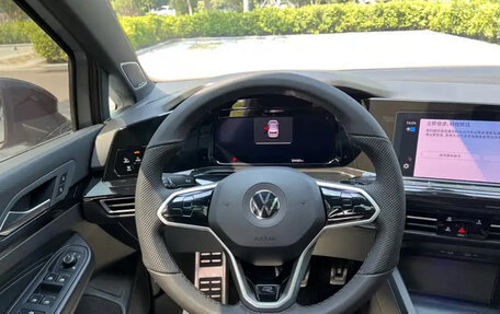 Volkswagen Golf VIII, 2021 год, 2 300 000 рублей, 9 фотография