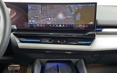 BMW 5 серия, 2024 год, 5 400 000 рублей, 19 фотография