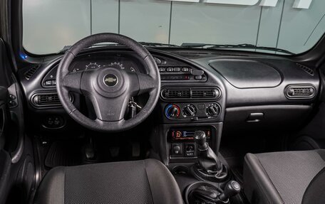 Chevrolet Niva I рестайлинг, 2019 год, 849 000 рублей, 6 фотография