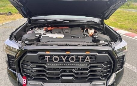 Toyota Tundra, 2025 год, 12 500 000 рублей, 33 фотография