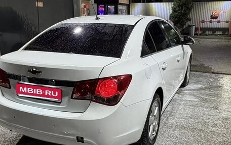 Chevrolet Cruze II, 2012 год, 650 000 рублей, 4 фотография