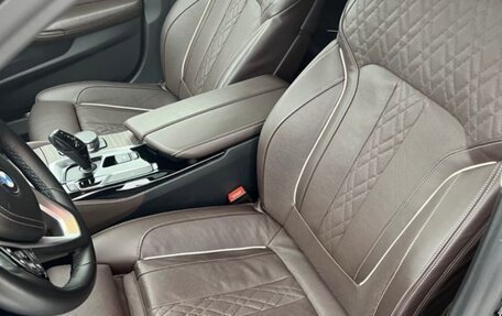 BMW 5 серия, 2018 год, 3 280 000 рублей, 6 фотография