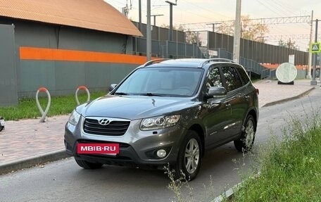Hyundai Santa Fe III рестайлинг, 2011 год, 1 100 000 рублей, 2 фотография