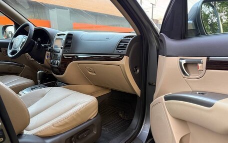 Hyundai Santa Fe III рестайлинг, 2011 год, 1 100 000 рублей, 22 фотография