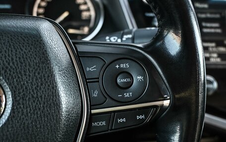 Toyota Camry, 2019 год, 2 594 000 рублей, 15 фотография