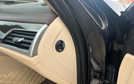BMW 7 серия, 2018 год, 4 500 000 рублей, 18 фотография