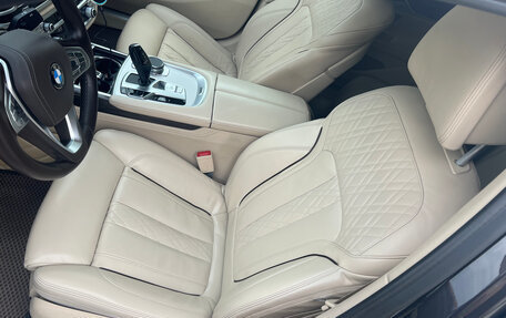 BMW 7 серия, 2018 год, 4 500 000 рублей, 21 фотография