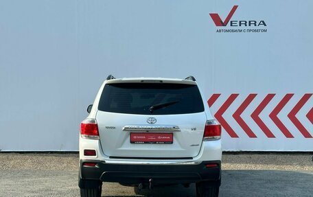 Toyota Highlander III, 2012 год, 1 850 000 рублей, 5 фотография