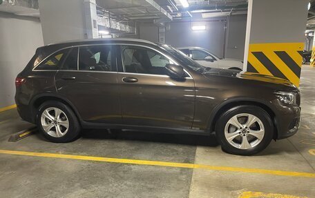 Mercedes-Benz GLC, 2017 год, 3 190 000 рублей, 4 фотография
