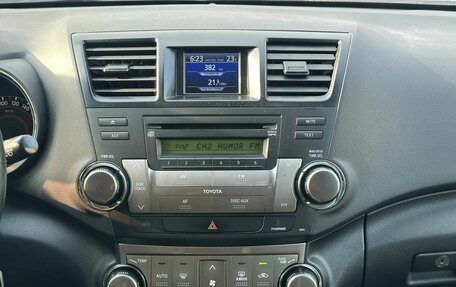 Toyota Highlander III, 2012 год, 1 850 000 рублей, 12 фотография