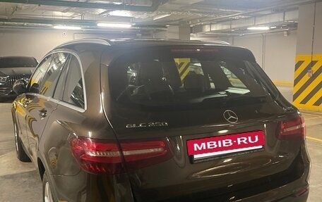 Mercedes-Benz GLC, 2017 год, 3 190 000 рублей, 9 фотография