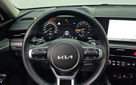 KIA K5, 2023 год, 2 400 000 рублей, 9 фотография