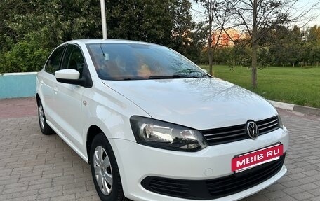 Volkswagen Polo VI (EU Market), 2014 год, 790 000 рублей, 3 фотография