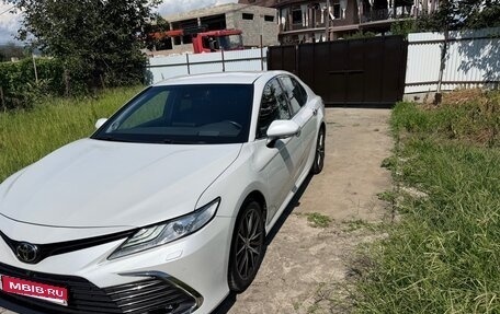 Toyota Camry, 2021 год, 3 550 000 рублей, 1 фотография