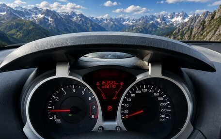Nissan Juke II, 2014 год, 910 000 рублей, 1 фотография