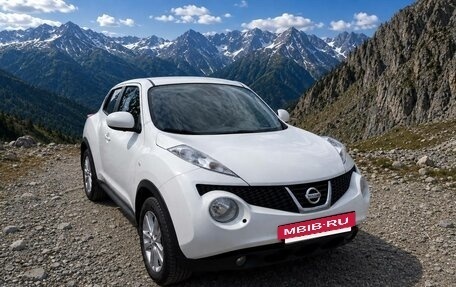 Nissan Juke II, 2014 год, 910 000 рублей, 9 фотография