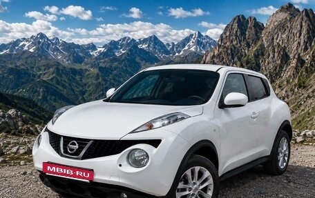 Nissan Juke II, 2014 год, 910 000 рублей, 4 фотография
