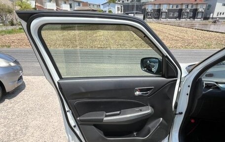 Suzuki Swift V, 2022 год, 910 000 рублей, 13 фотография