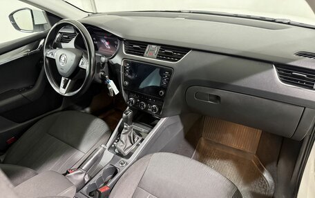 Skoda Octavia, 2019 год, 1 649 800 рублей, 3 фотография