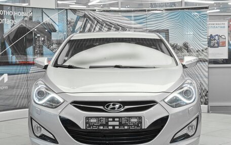 Hyundai i40 I рестайлинг, 2013 год, 949 000 рублей, 2 фотография