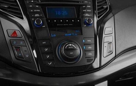 Hyundai i40 I рестайлинг, 2013 год, 949 000 рублей, 18 фотография