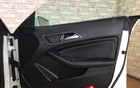 Mercedes-Benz CLA, 2017 год, 1 220 000 рублей, 10 фотография