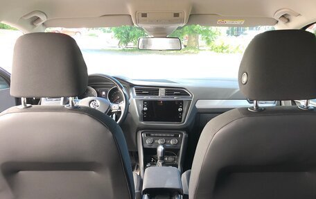 Volkswagen Tiguan II, 2020 год, 2 299 000 рублей, 6 фотография