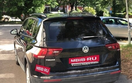Volkswagen Tiguan II, 2020 год, 2 299 000 рублей, 3 фотография