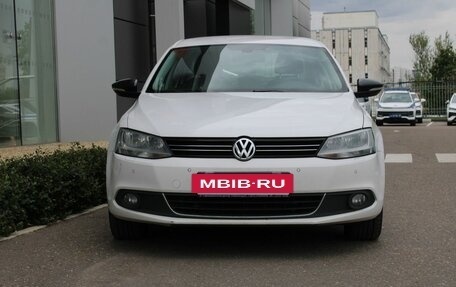 Volkswagen Jetta VI, 2013 год, 875 000 рублей, 2 фотография