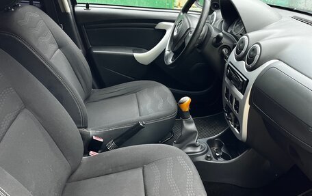 Renault Sandero I, 2011 год, 560 000 рублей, 6 фотография