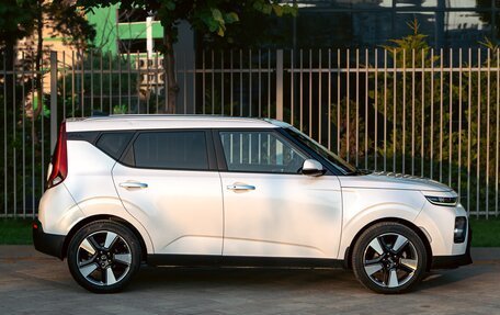 KIA Soul III, 2020 год, 2 350 000 рублей, 3 фотография