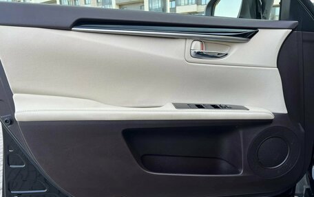 Lexus ES VII, 2017 год, 3 325 000 рублей, 13 фотография
