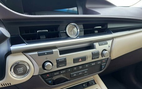 Lexus ES VII, 2017 год, 3 325 000 рублей, 20 фотография