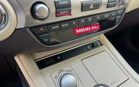Lexus ES VII, 2017 год, 3 325 000 рублей, 19 фотография