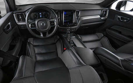 Volvo XC60 II, 2020 год, 4 180 000 рублей, 14 фотография