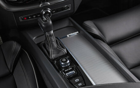 Volvo XC60 II, 2020 год, 4 180 000 рублей, 13 фотография
