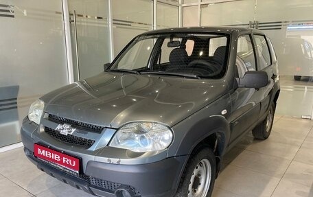 Chevrolet Niva I рестайлинг, 2011 год, 349 000 рублей, 1 фотография